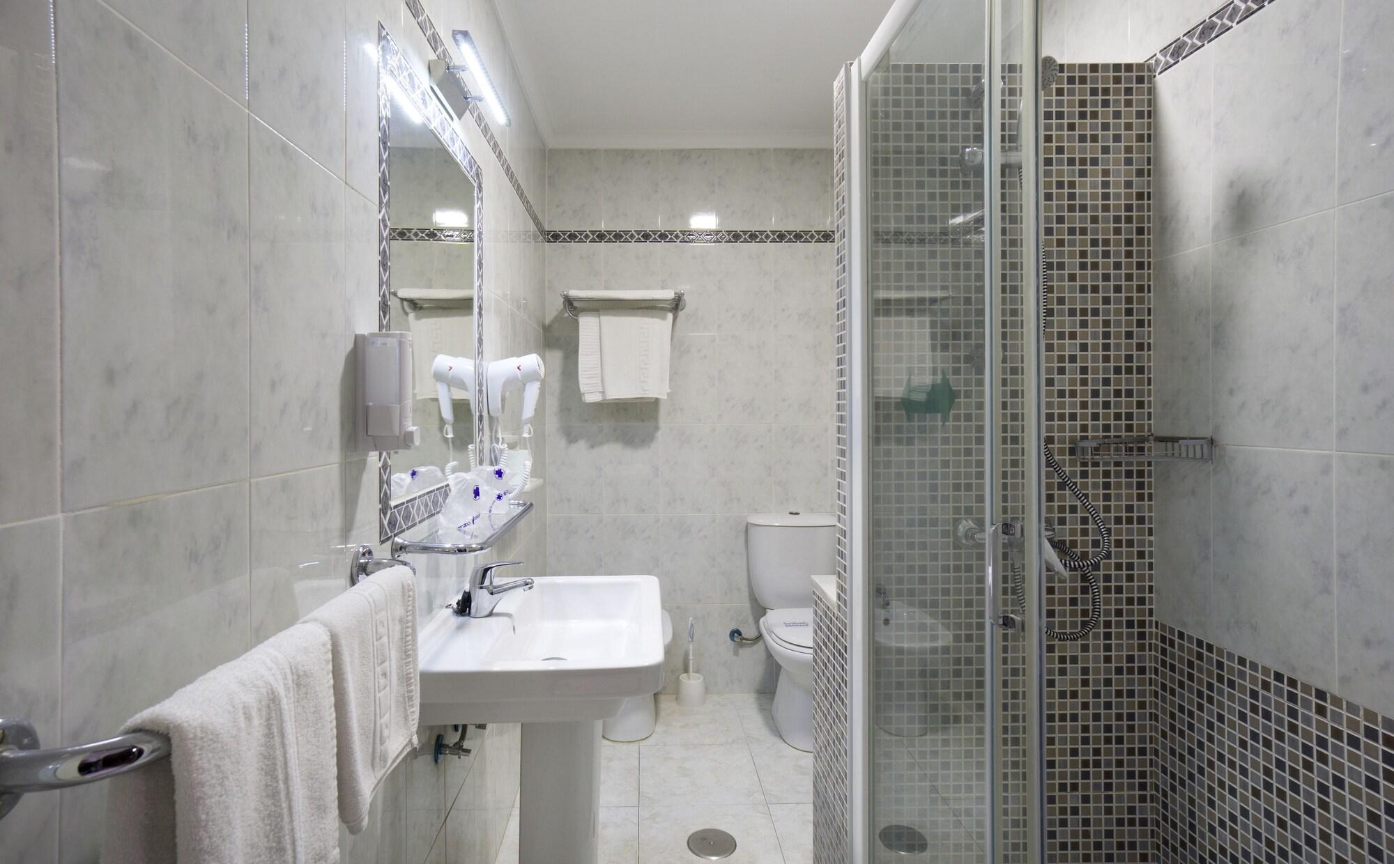 Hotel El Pozo Torremolinos Dış mekan fotoğraf