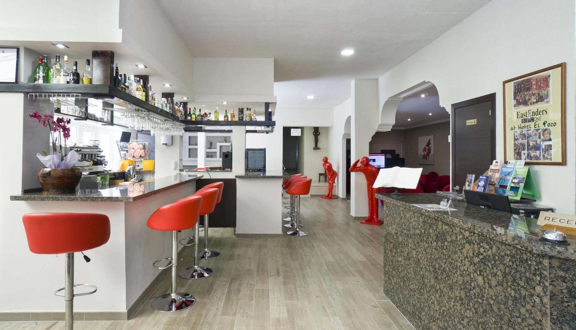 Hotel El Pozo Torremolinos Dış mekan fotoğraf